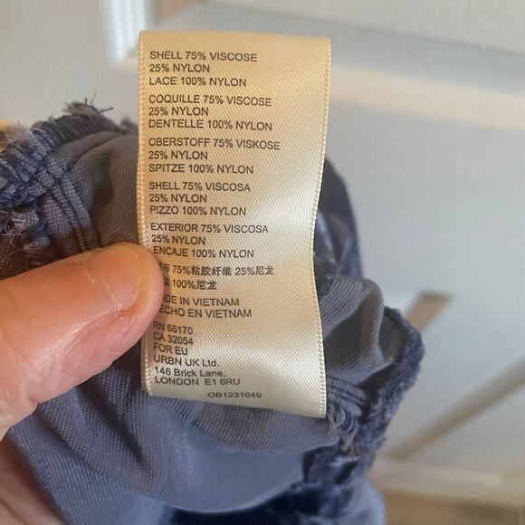 Free People Yours Truly velvet peplum top in purplish/blue size Medium - Picture 15 of 15